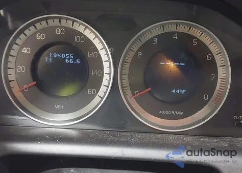 2012 Volvo Xc60 T6/T6 Platinum/T6 Premier Plus/T6 R-Design/T6 R-Design Platinum/T6 R-Design Premier Plus z USA, uszkodzony, nr VIN YV4902DZ9C2306695